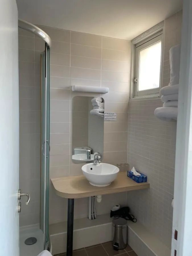 Hôtel Oxo Biarritz 3*,