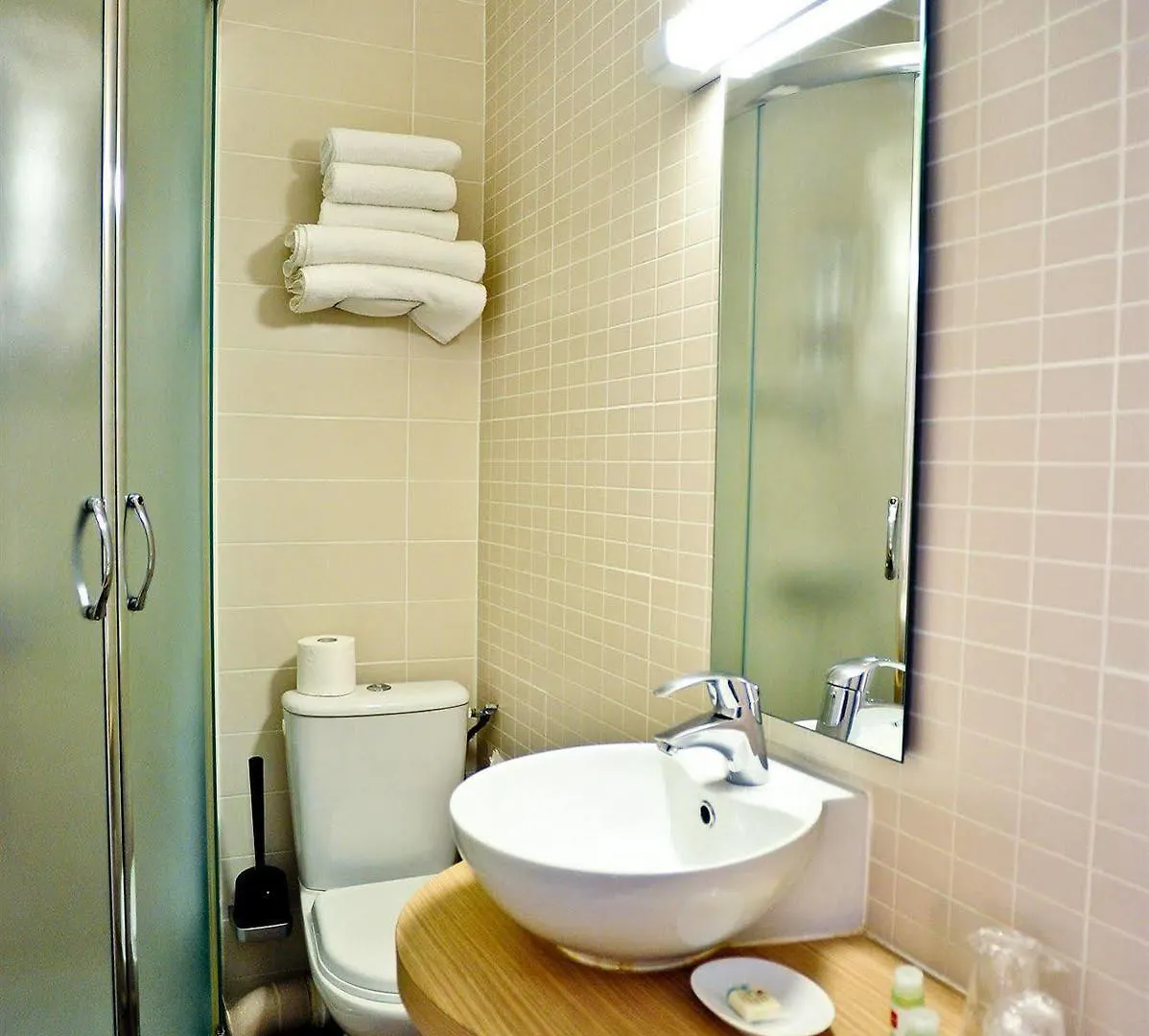Hotel Oxo Biarritz 3*,  France