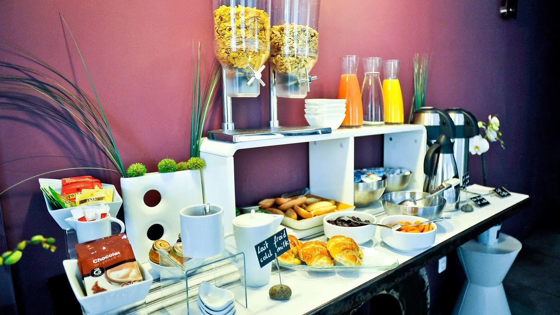 ***  Hotel Oxo Biarritz France